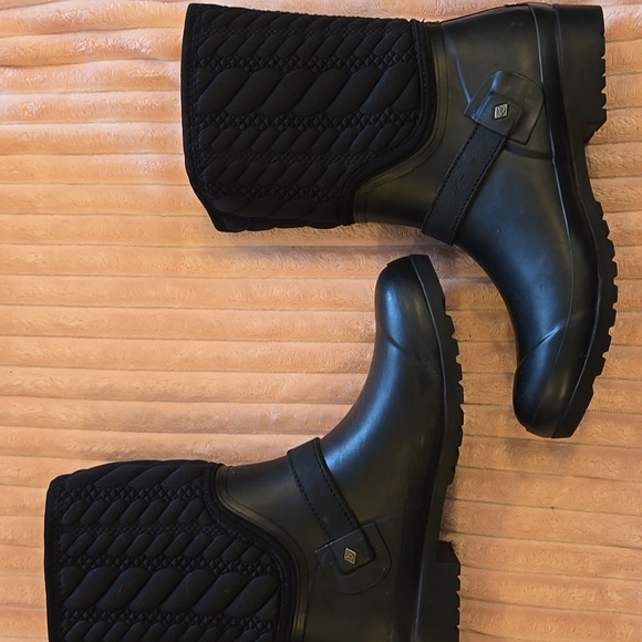 Sperry Black Quilted Rubber Boots  Sz 7 - Picture 5 of 8